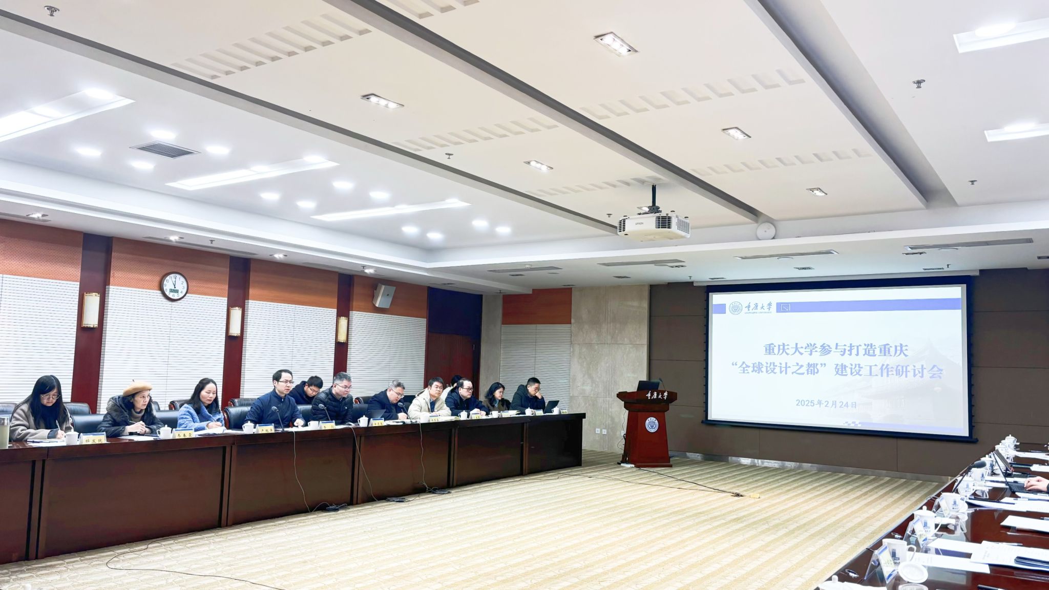 新闻网2.jpg